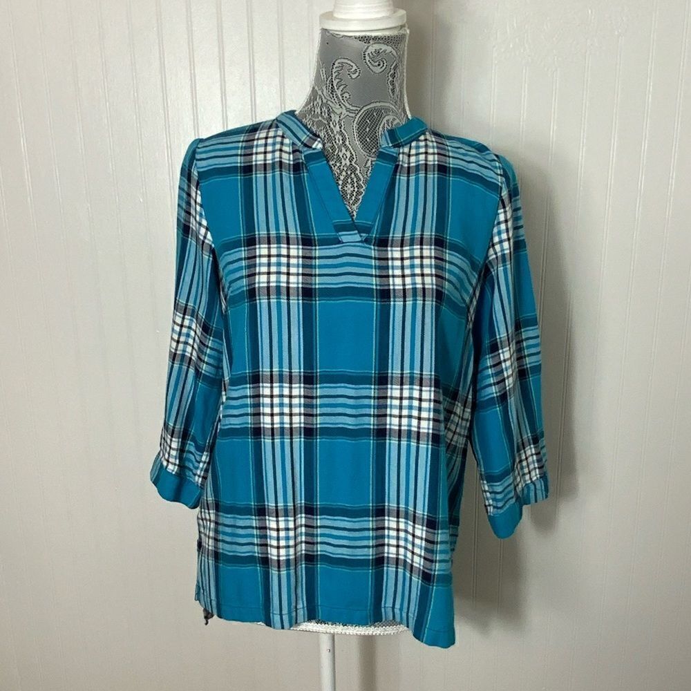 Women’s The Limited flannel high low shirt